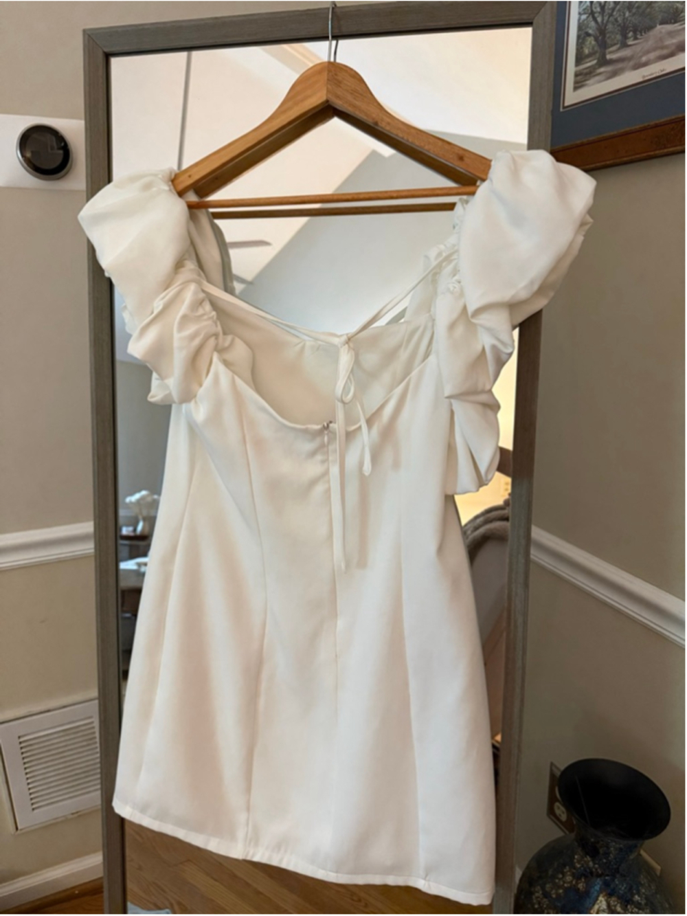 Women's idem ditto White Mini Dress with Ruffle Sleeves L - Picture 3 of 5
